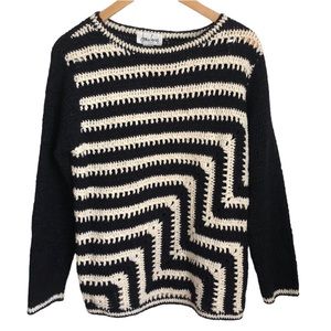 Joan Vass knitted long sleeve blouse black and white zig zag crochet size Medium